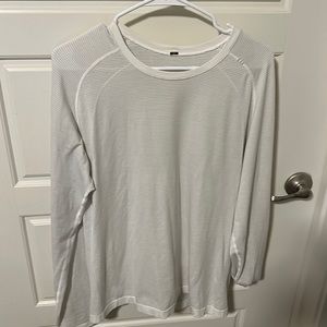 Lululemon Metal Vent Tech Long Sleeve Shirt